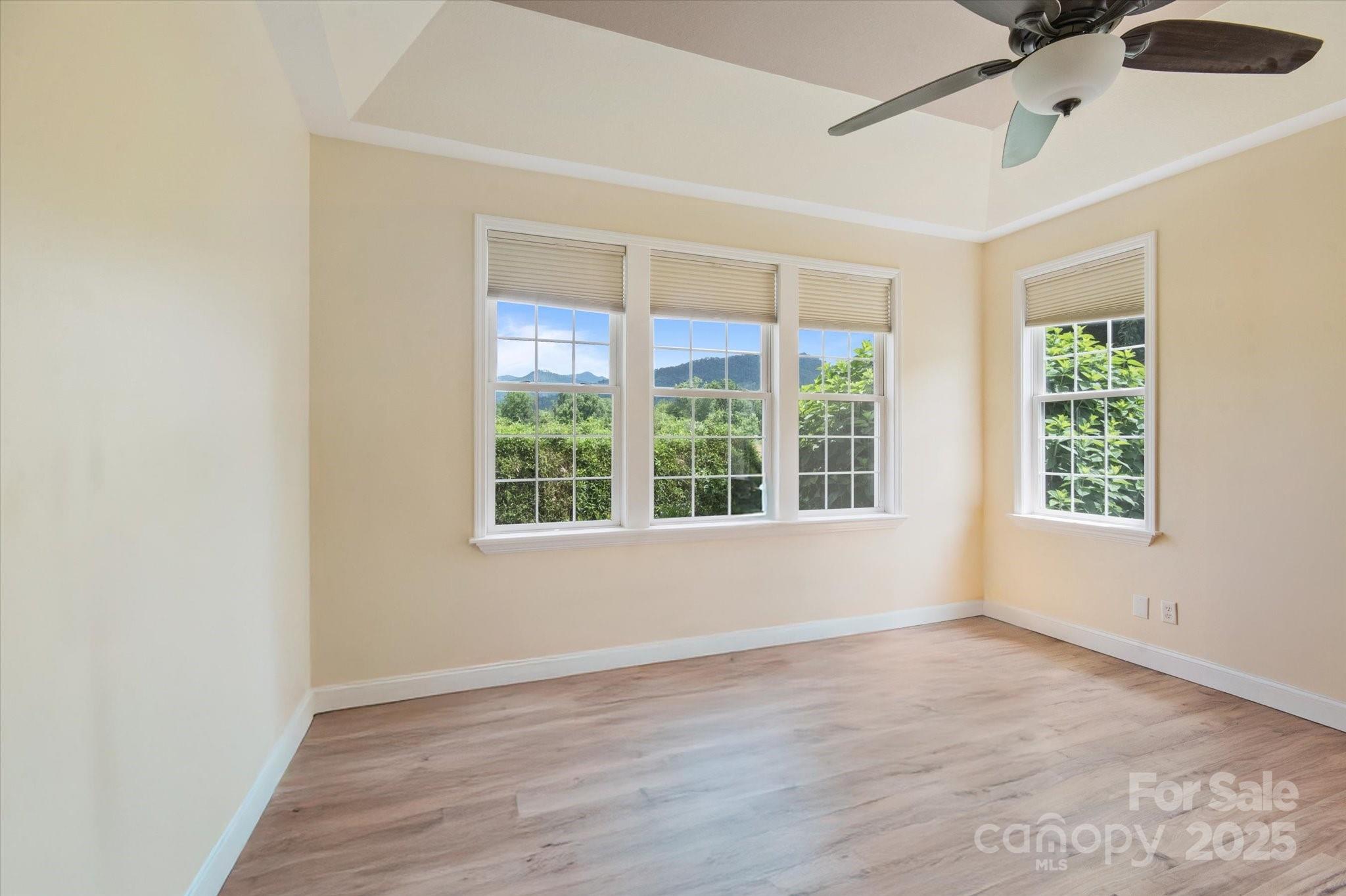 30 Linn Garden Lane Swannanoa NC 28778