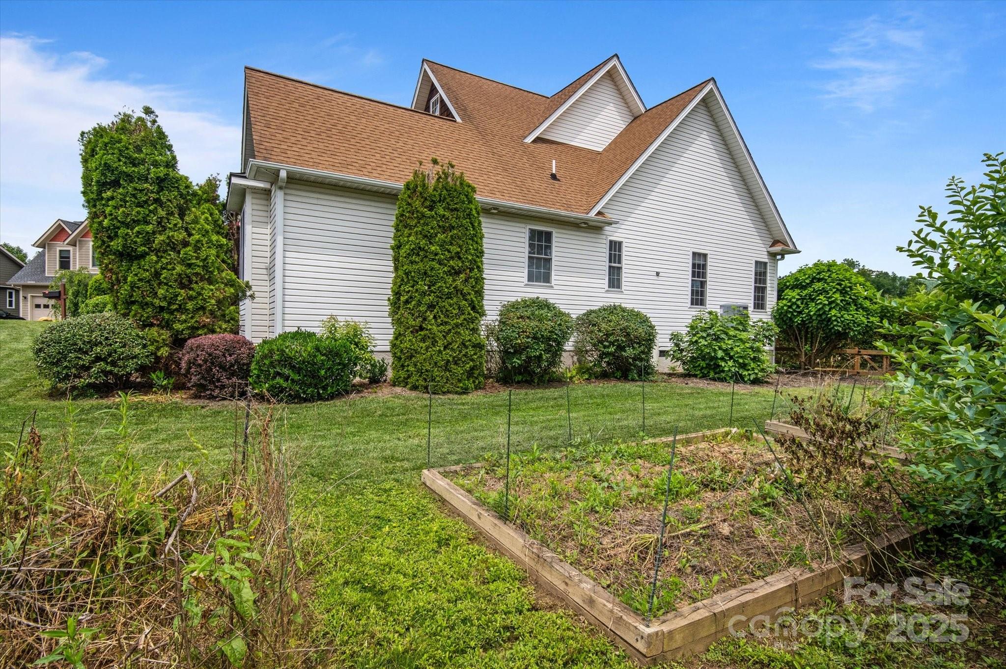 30 Linn Garden Lane Swannanoa NC 28778