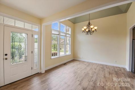 30 Linn Garden Lane Swannanoa NC 28778