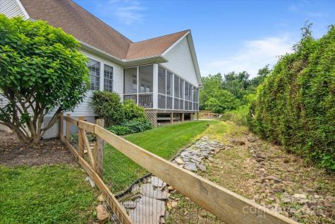30 Linn Garden Lane Swannanoa NC 28778