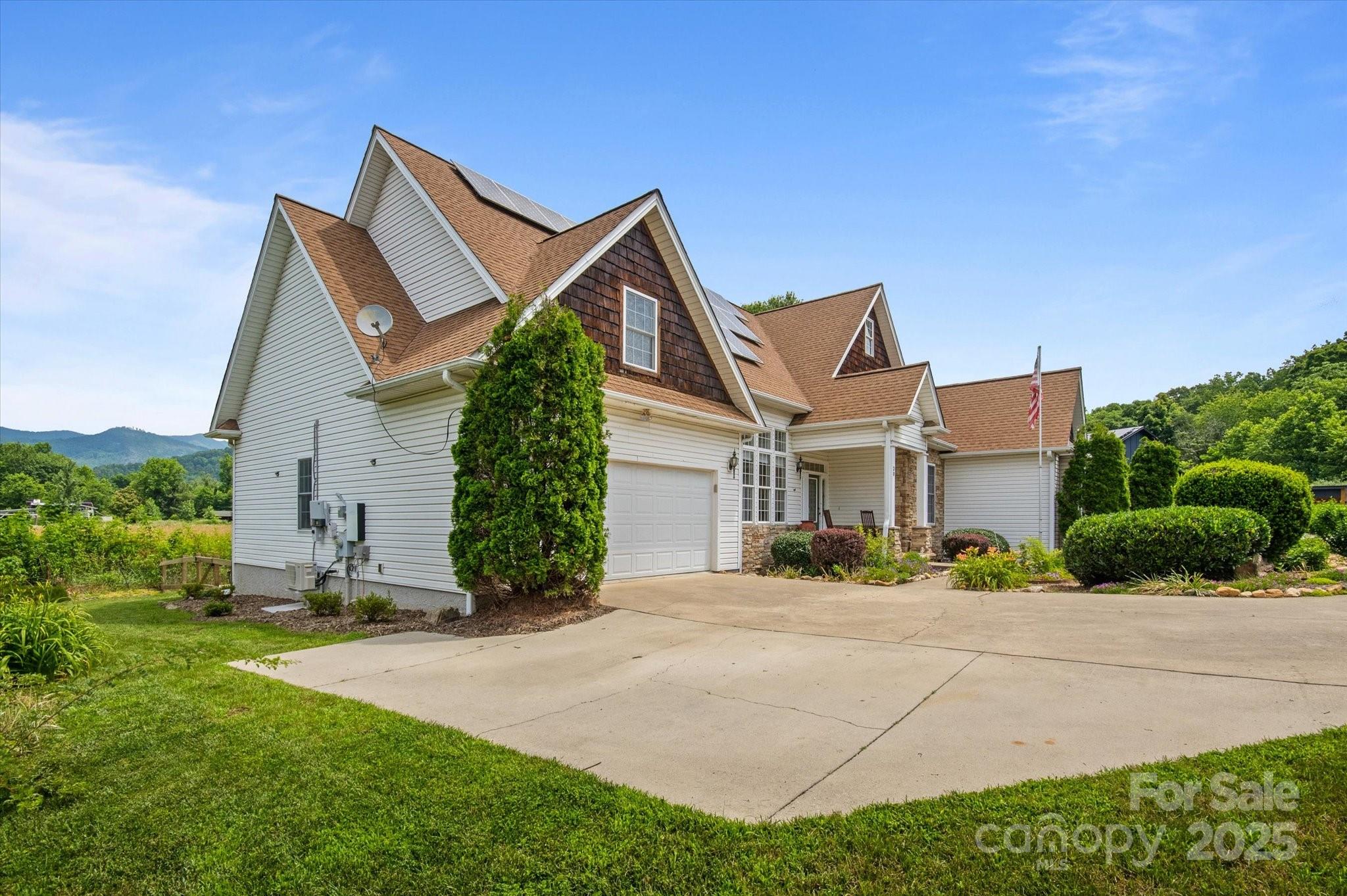 30 Linn Garden Lane Swannanoa NC 28778