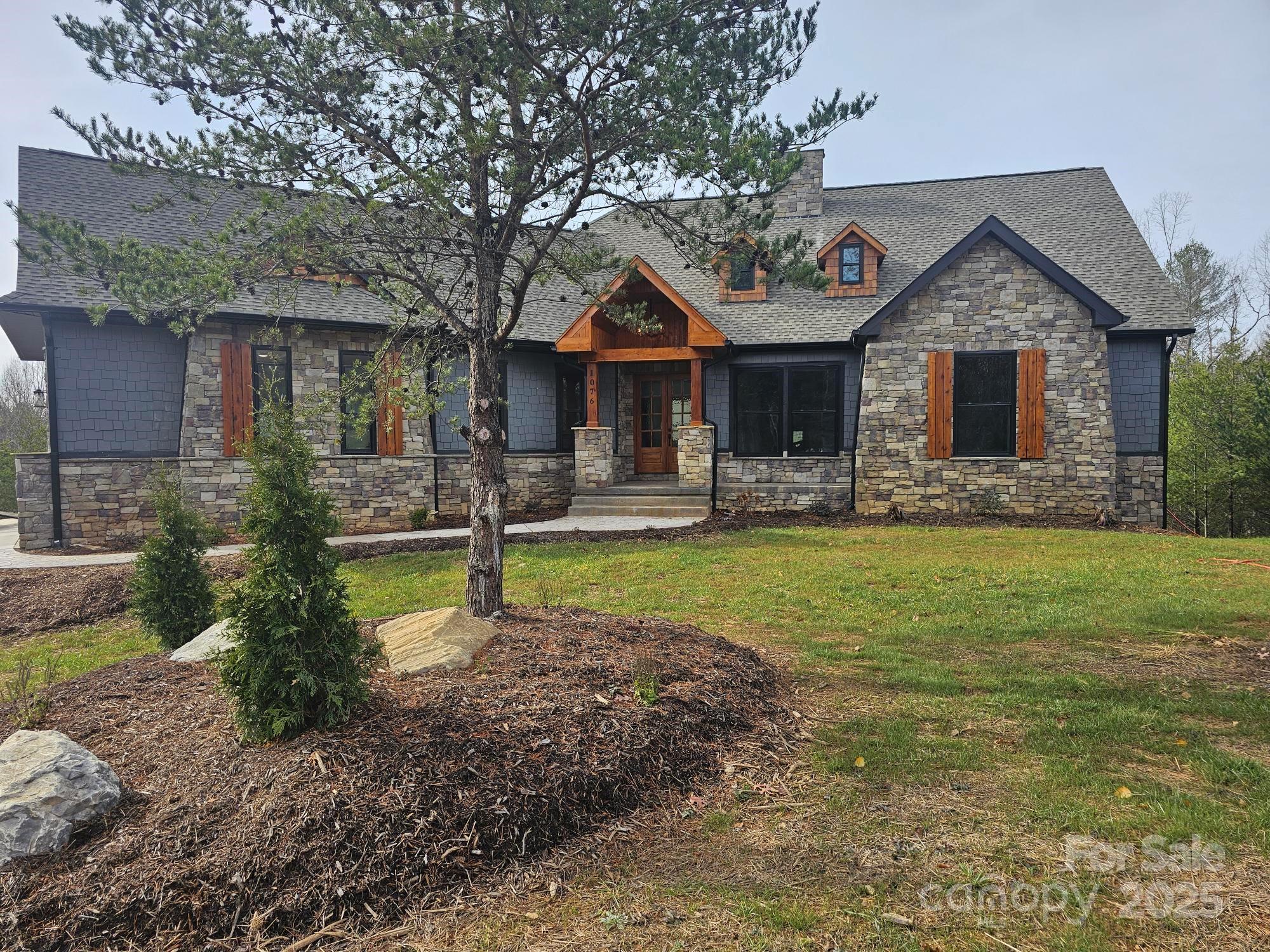 1076 Table View Drive Morganton NC 28655