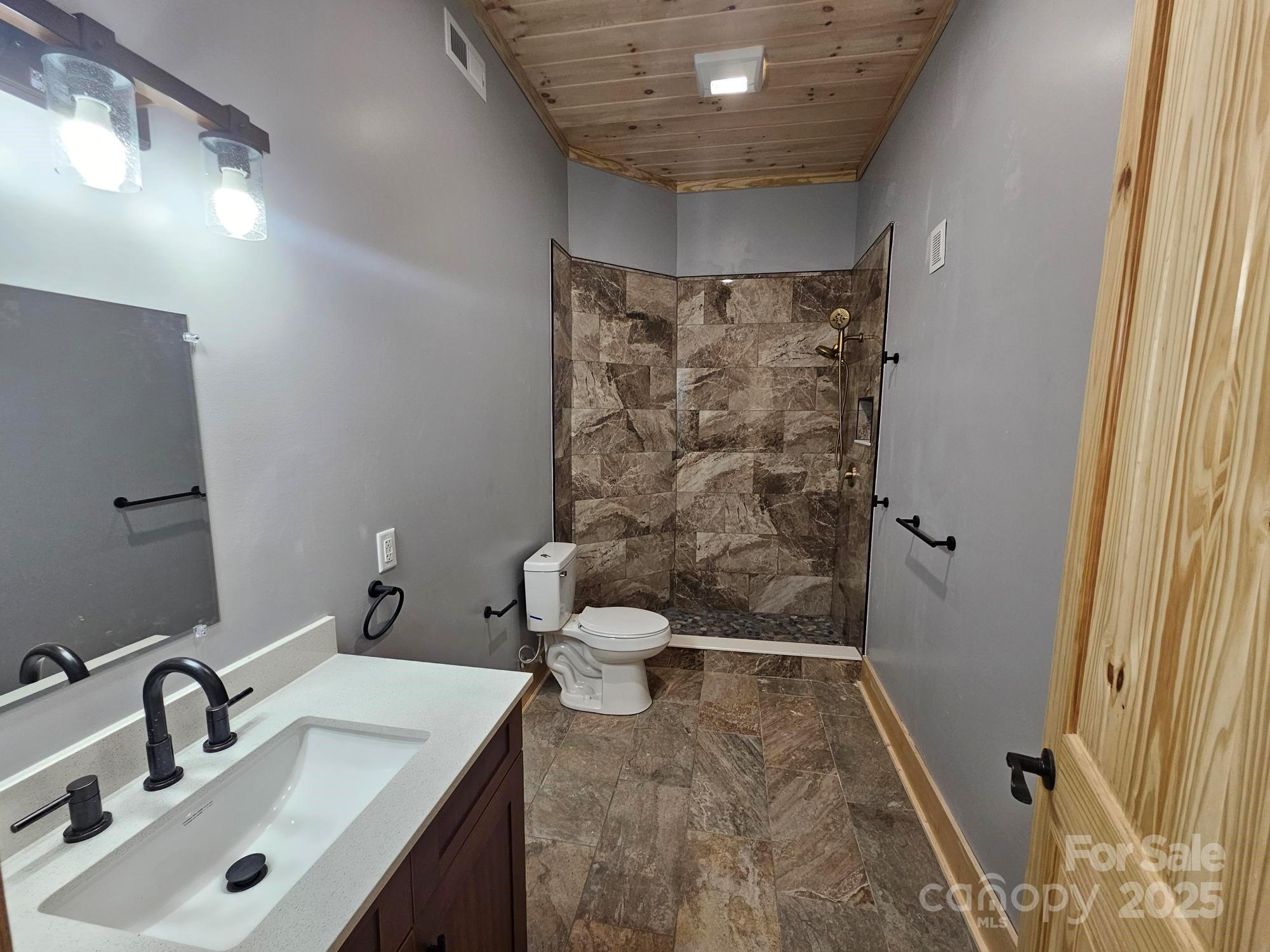 1076 Table View Drive Morganton NC 28655