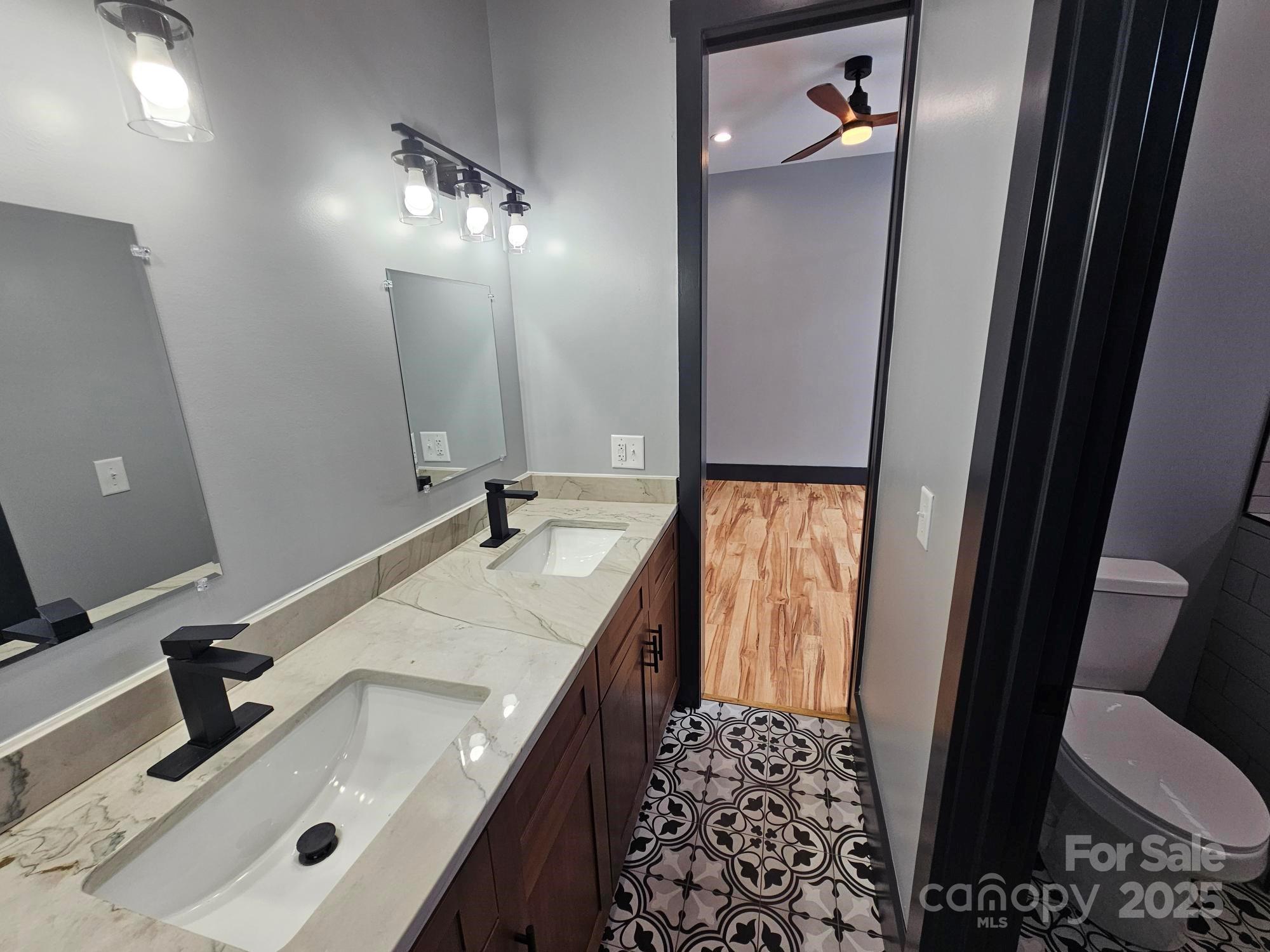 1076 Table View Drive Morganton NC 28655