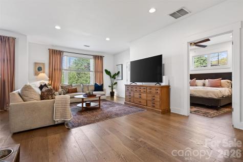 62 Dillingham Road Asheville NC 28805