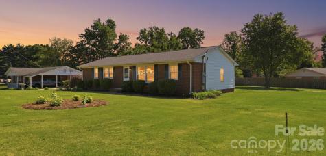 1102 N 12th Street Bessemer City NC 28016