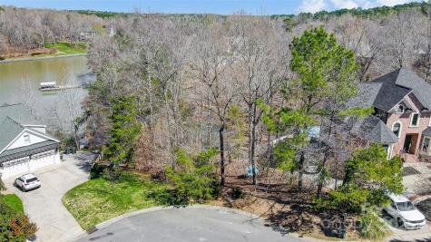 11055 Holiday Cove Road Tega Cay SC 29708