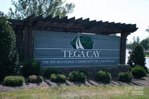 11055 Holiday Cove Road Tega Cay SC 29708