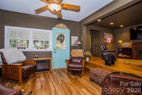 238 Texas Spur Road Black Mountain NC 28711