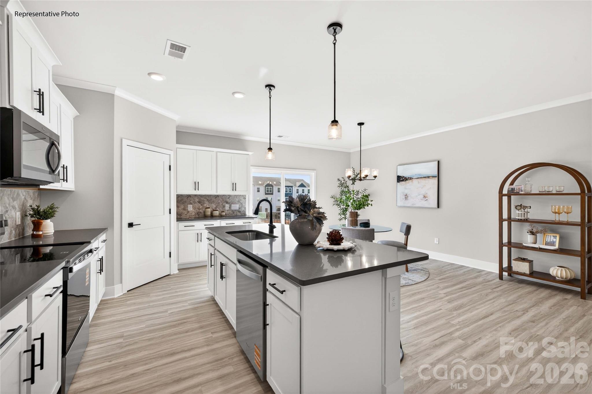 226 E Morehouse Avenue Mooresville NC 28117