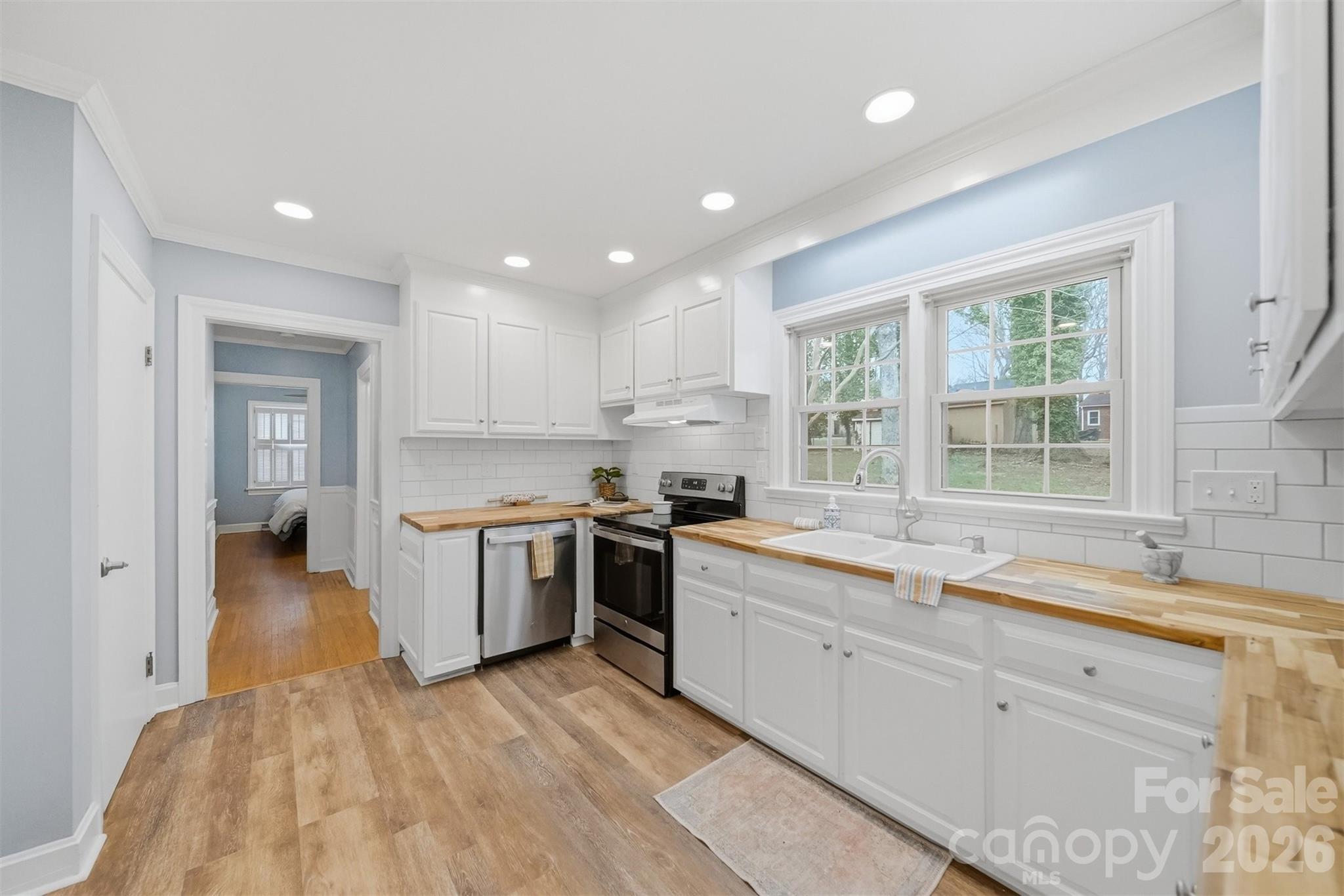 705 2nd Avenue NE Conover NC 28613