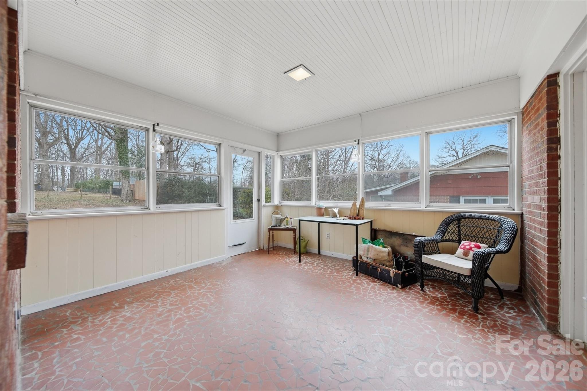 705 2nd Avenue NE Conover NC 28613
