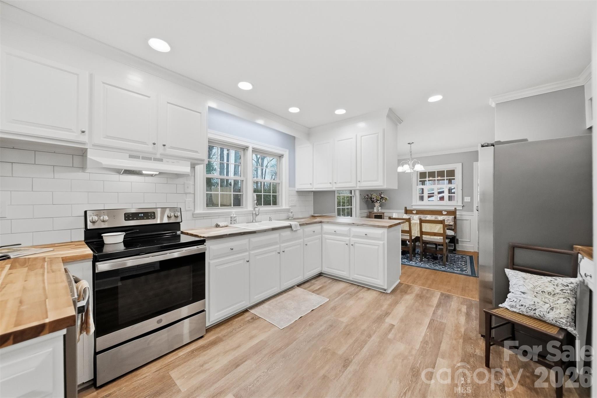 705 2nd Avenue NE Conover NC 28613
