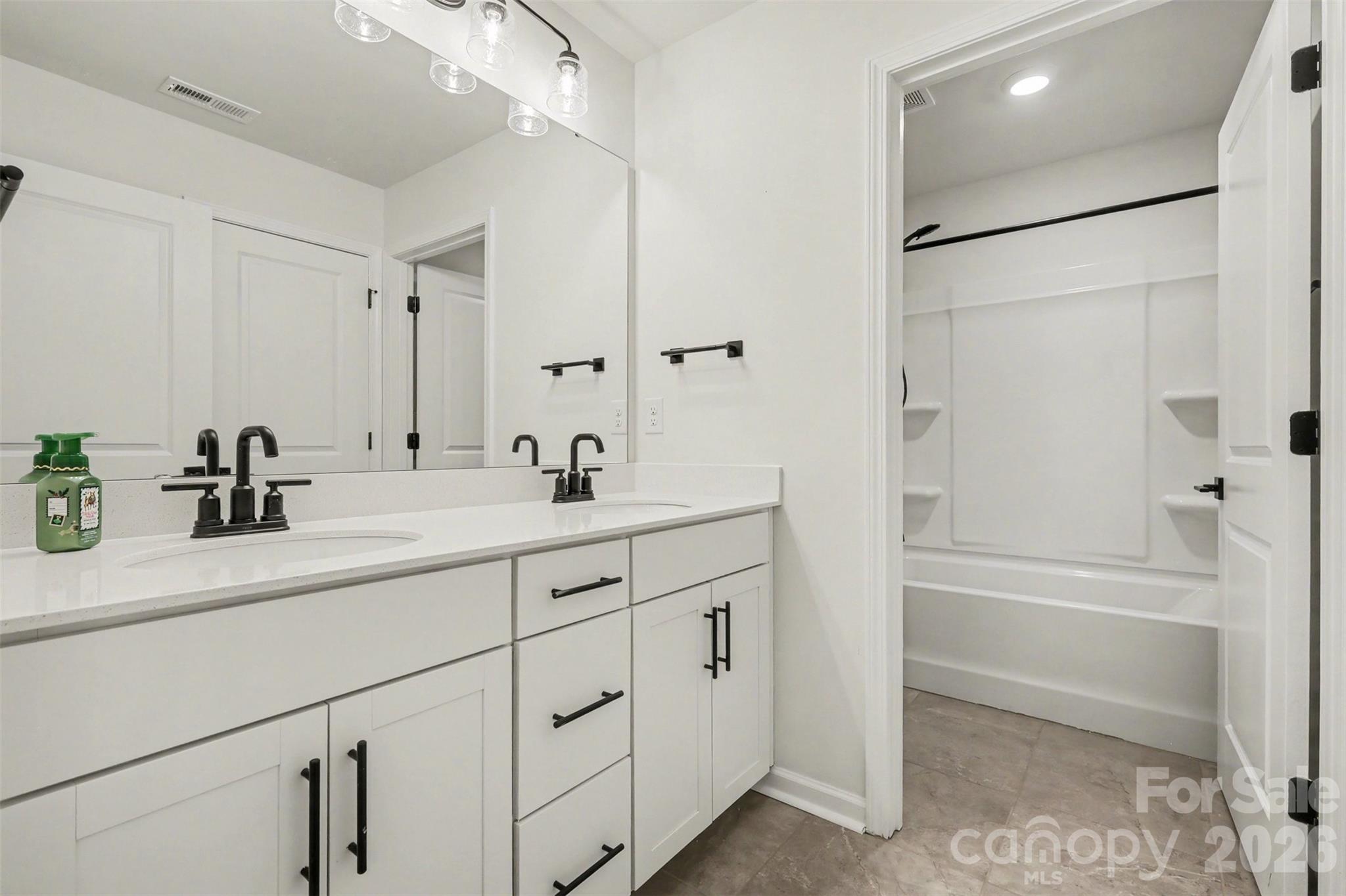 169 Asmodean Lane Troutman NC 28166