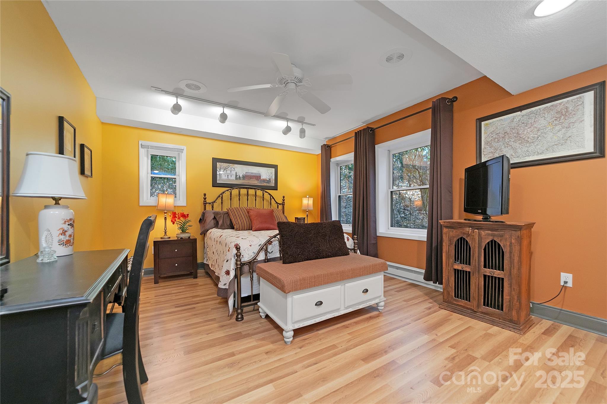 4 Unoga Court Brevard NC 28712