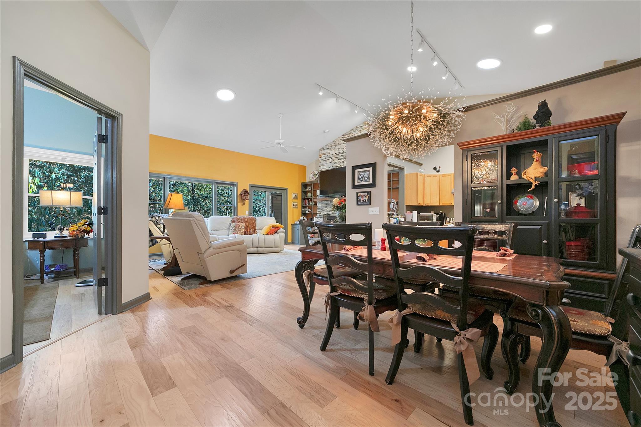 4 Unoga Court Brevard NC 28712