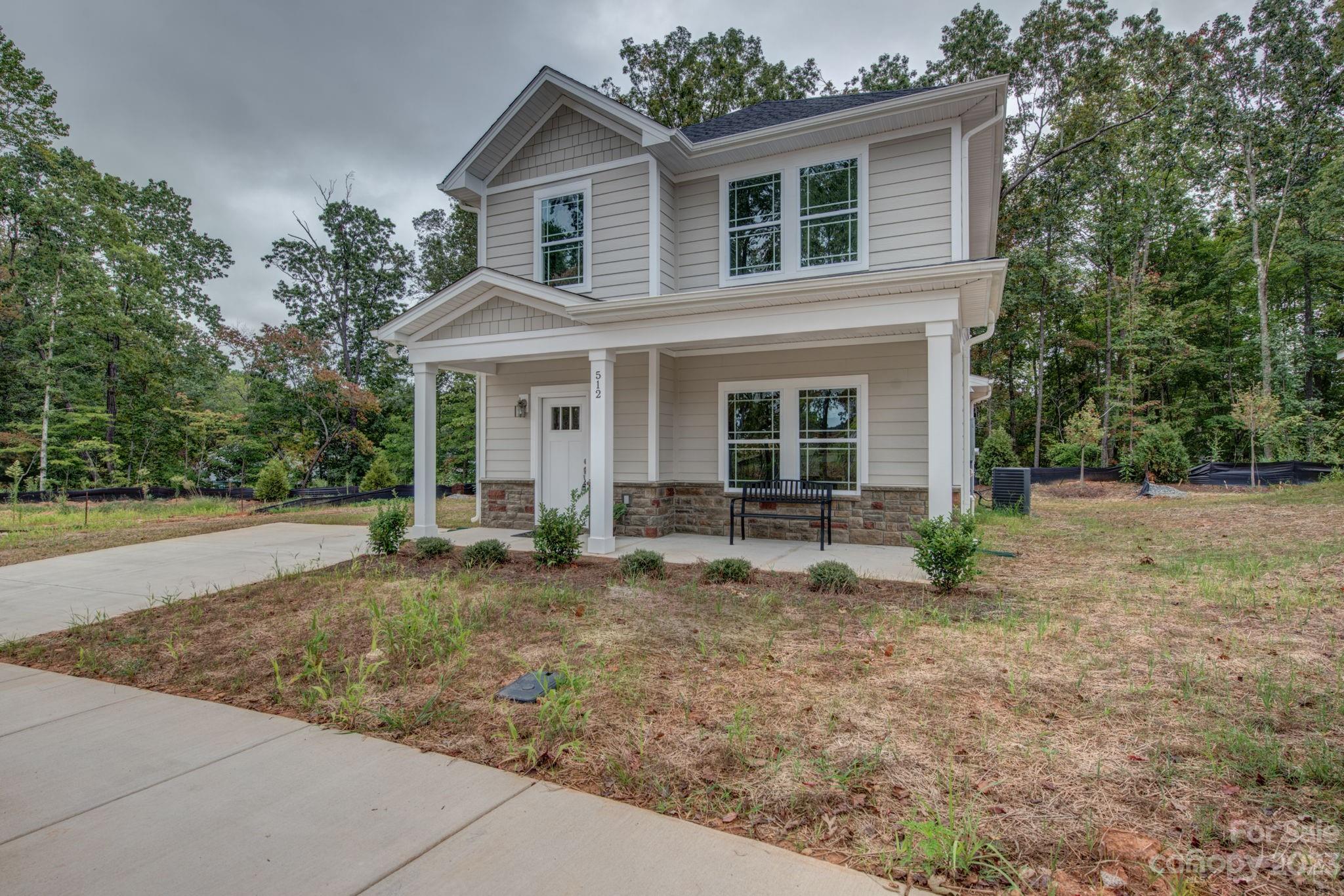 512 Geneva Circle Gastonia NC 28056