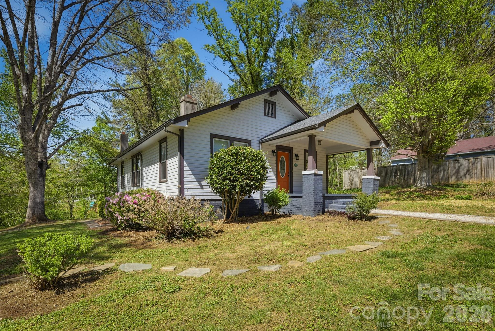 512 Alexander Avenue Morganton NC 28655