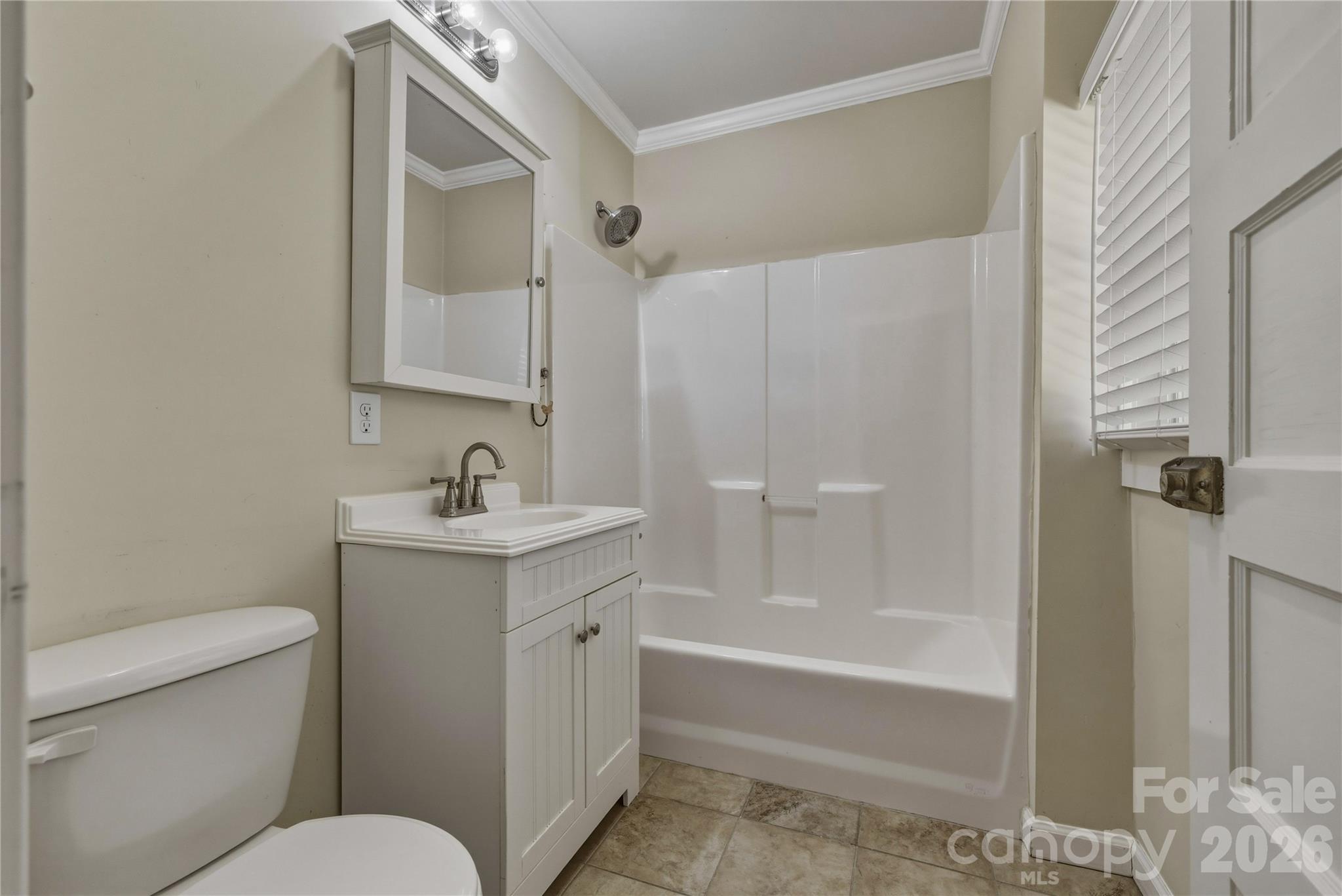 512 Alexander Avenue Morganton NC 28655