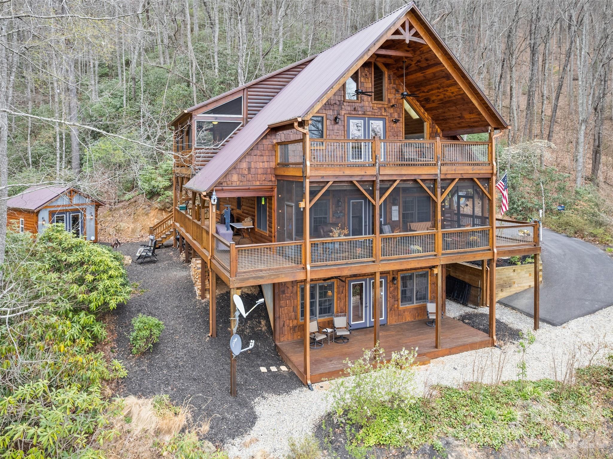 693 High Splendor Road Robbinsville NC 28771