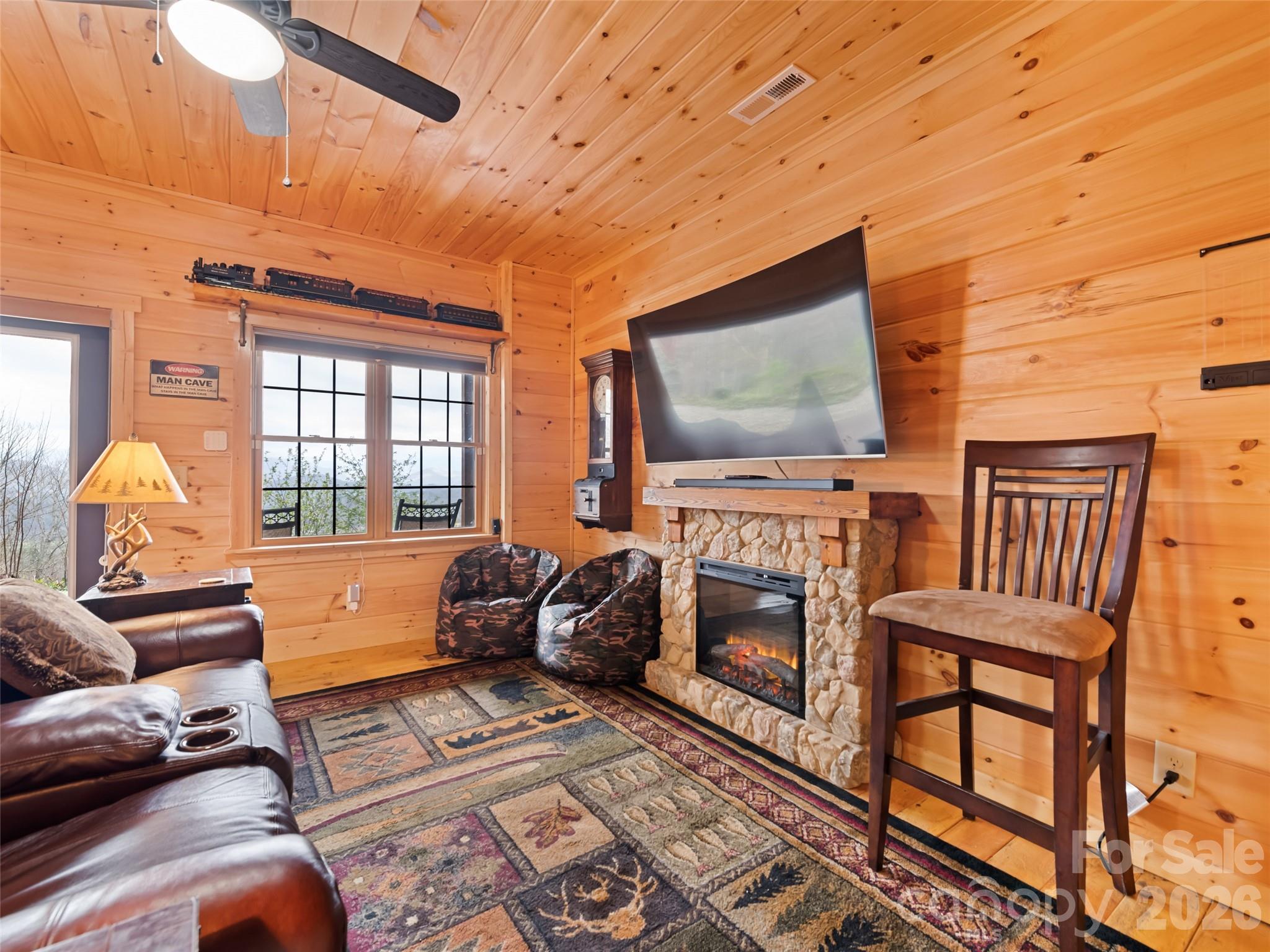 693 High Splendor Road Robbinsville NC 28771
