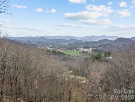 693 High Splendor Road Robbinsville NC 28771