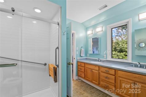 179 Marlborough Road Asheville NC 28804