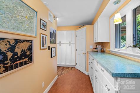 179 Marlborough Road Asheville NC 28804