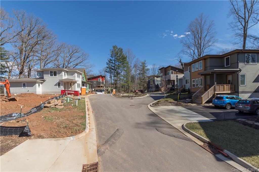 8 Mauricet Lane Asheville NC 28806
