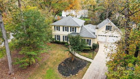 202 Davis Lane Belmont NC 28012