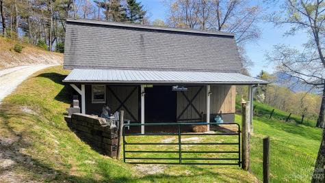 237 Old Ford Road Cashiers NC 28717