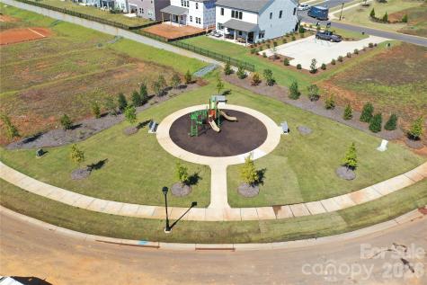 12124 Avienmore Drive Charlotte NC 28278