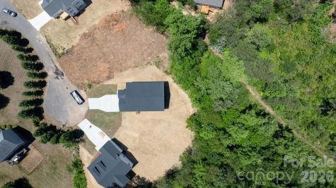 41 Tennyson Drive Taylorsville NC 28681