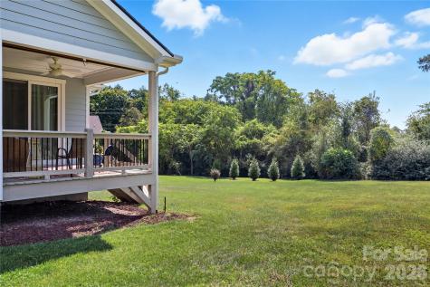 376 Windy Acres Knoll Drive Hendersonville NC 28792