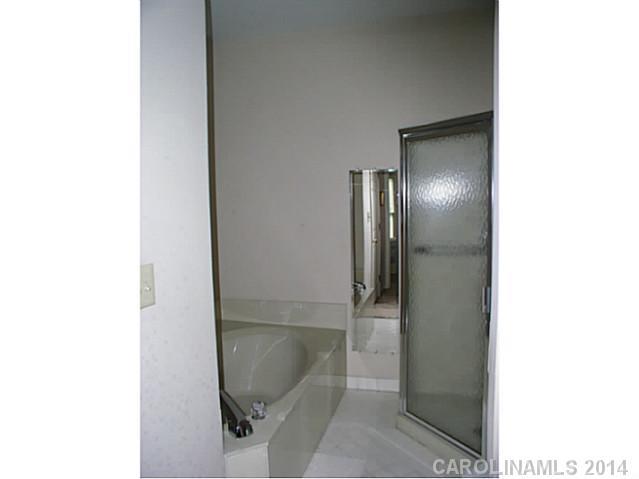 2524 Middlebridge Lane Charlotte NC 28270