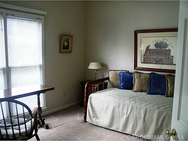 2524 Middlebridge Lane Charlotte NC 28270