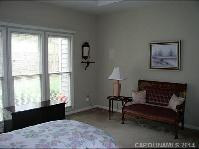 2524 Middlebridge Lane Charlotte NC 28270