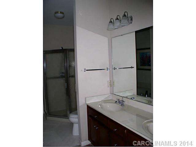 2524 Middlebridge Lane Charlotte NC 28270