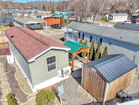 225 Pike Point Waynesville NC 28785