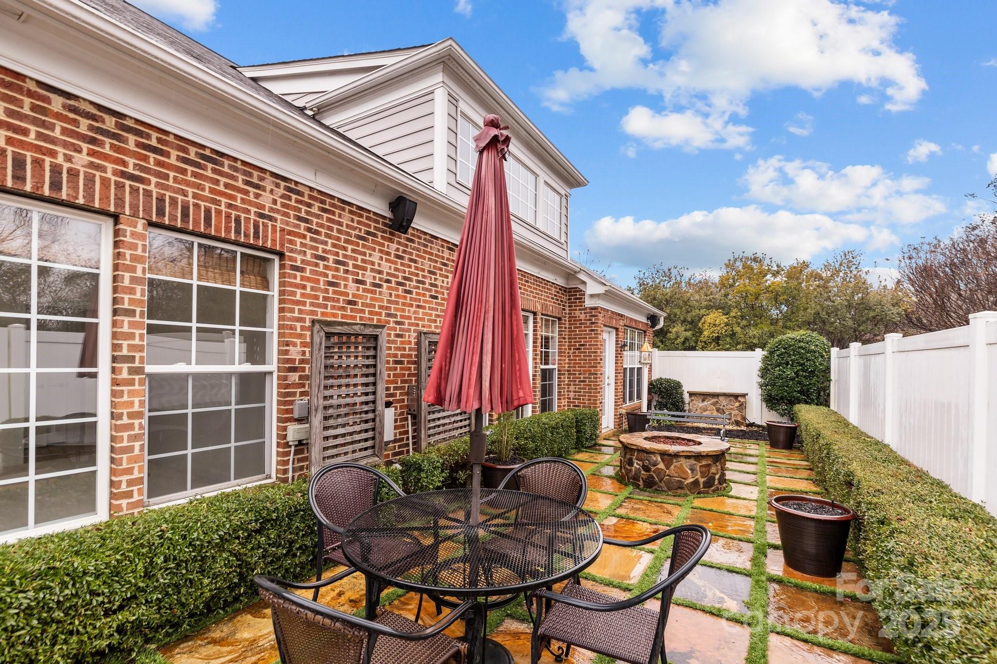 7905 Oratorio Place Charlotte NC 28270