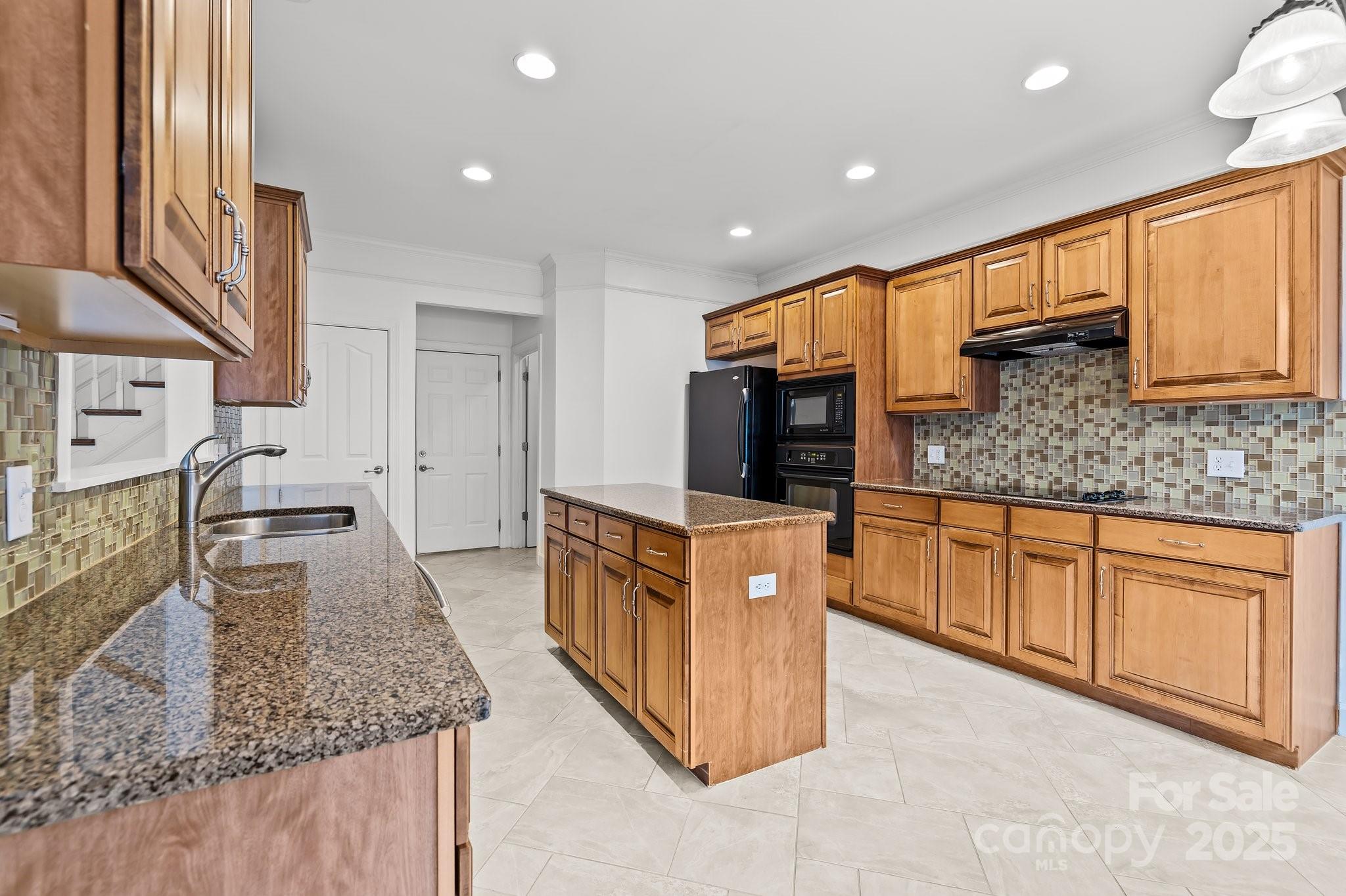7905 Oratorio Place Charlotte NC 28270