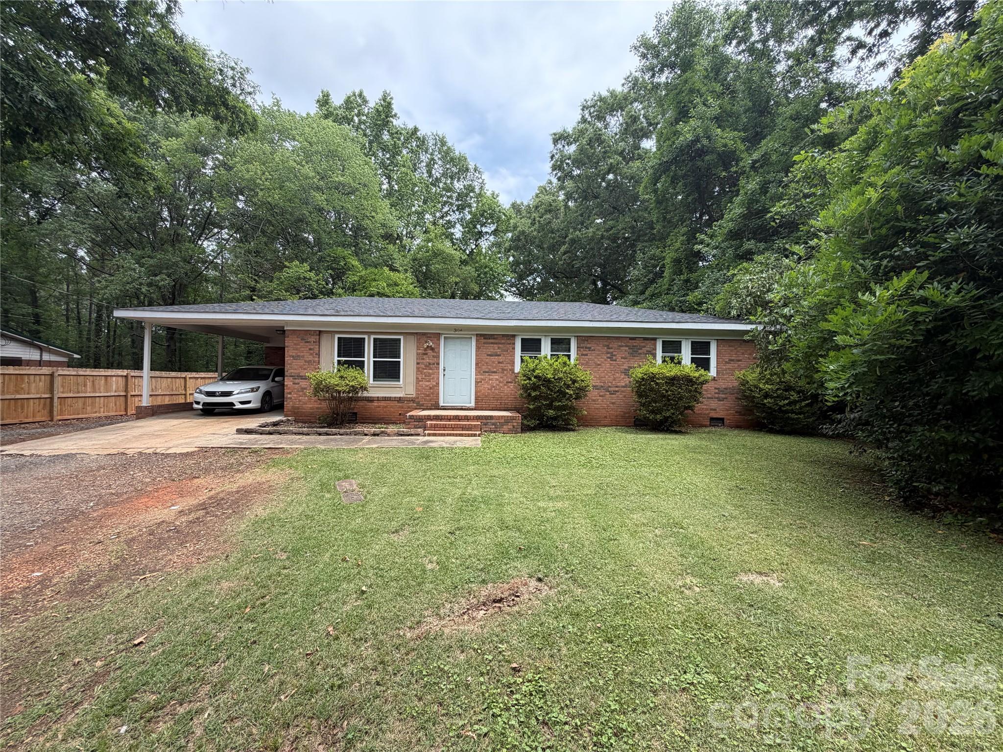 304 Shady Lane Norwood NC 28128