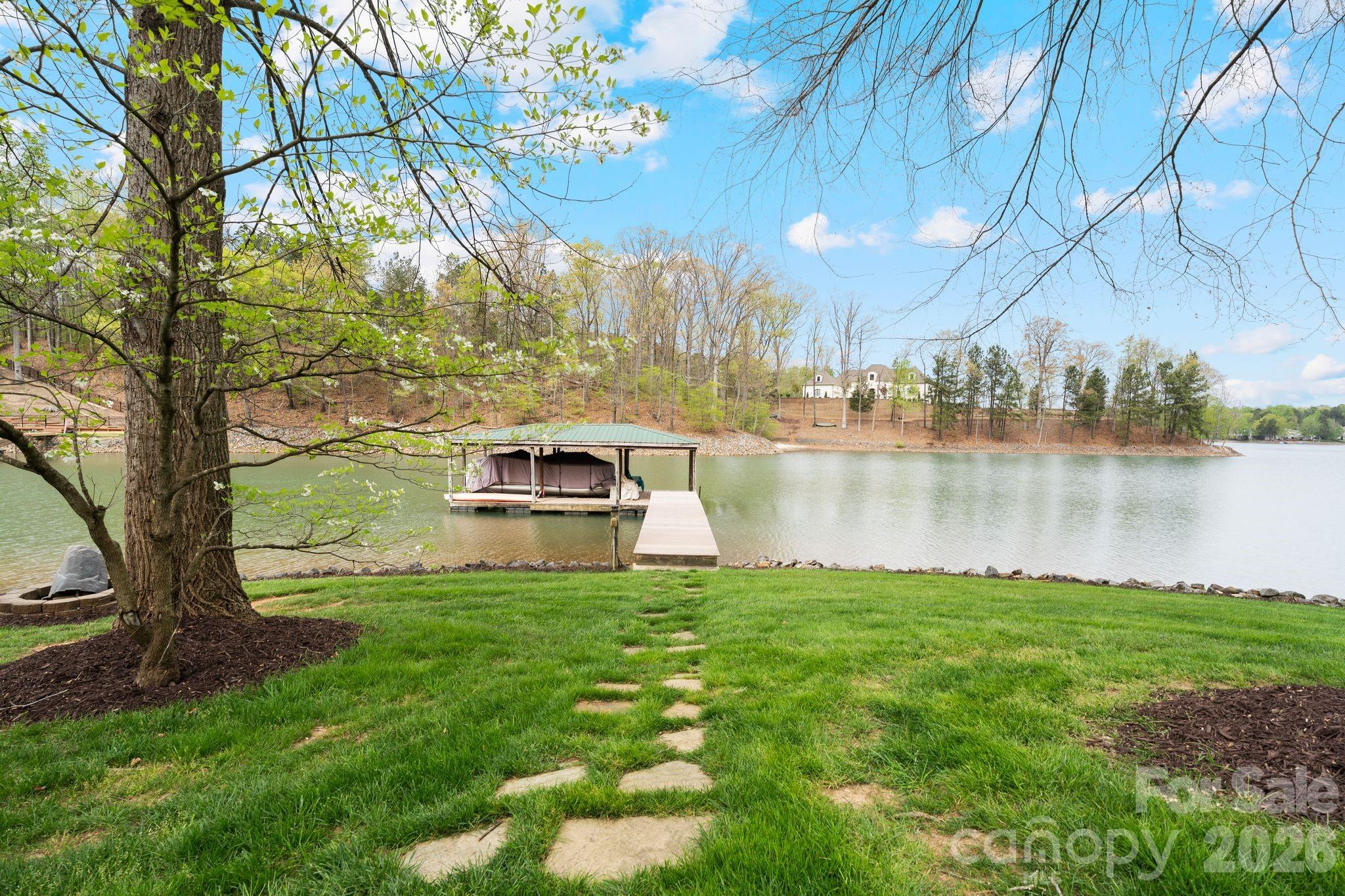 141 Grand Bay Drive Mooresville NC 28117