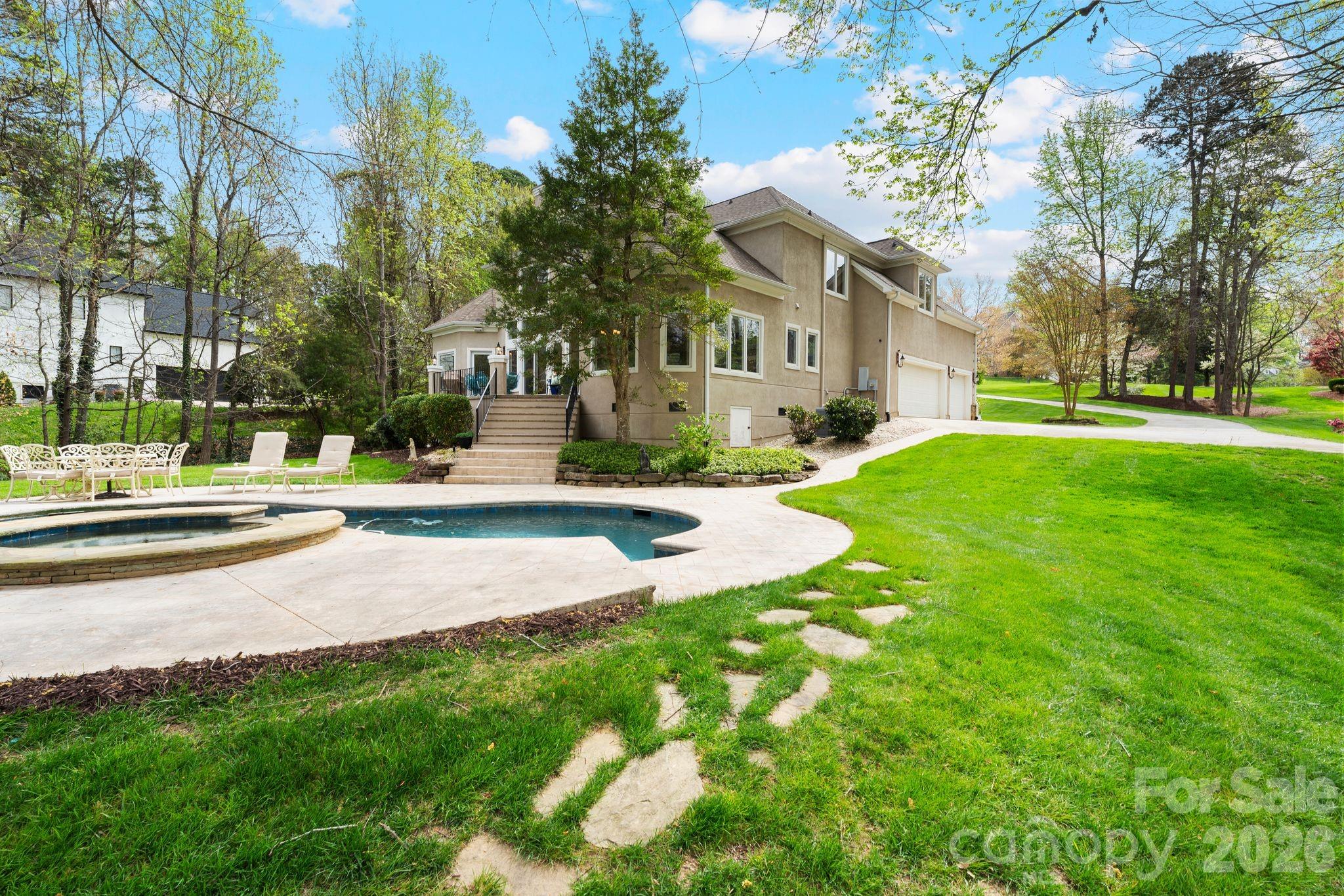 141 Grand Bay Drive Mooresville NC 28117