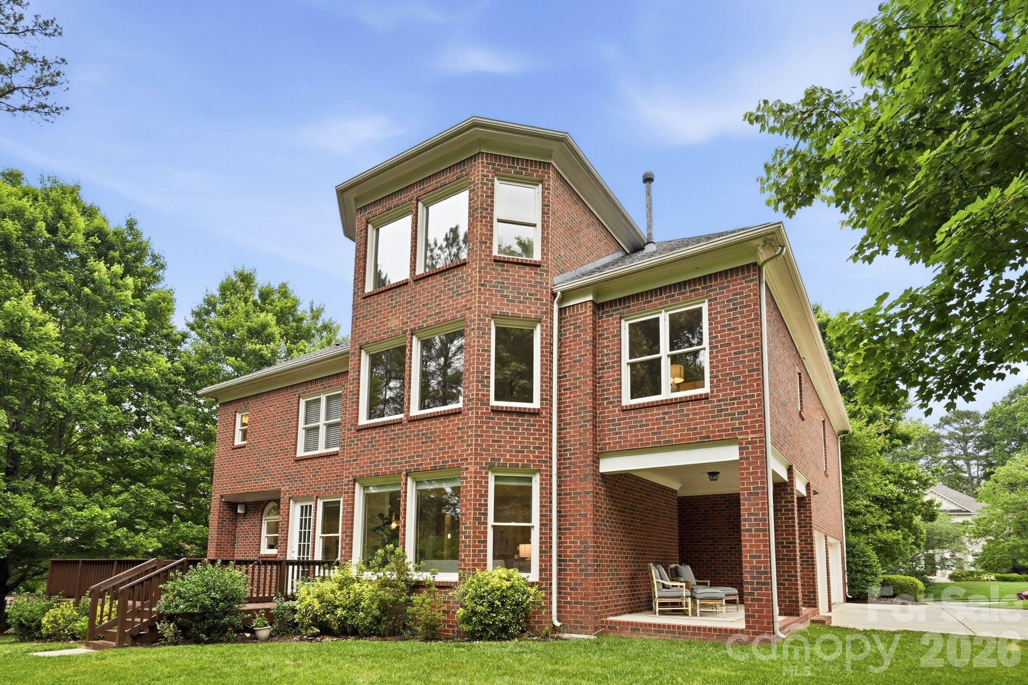 1107 Doverstone Court Matthews NC 28104