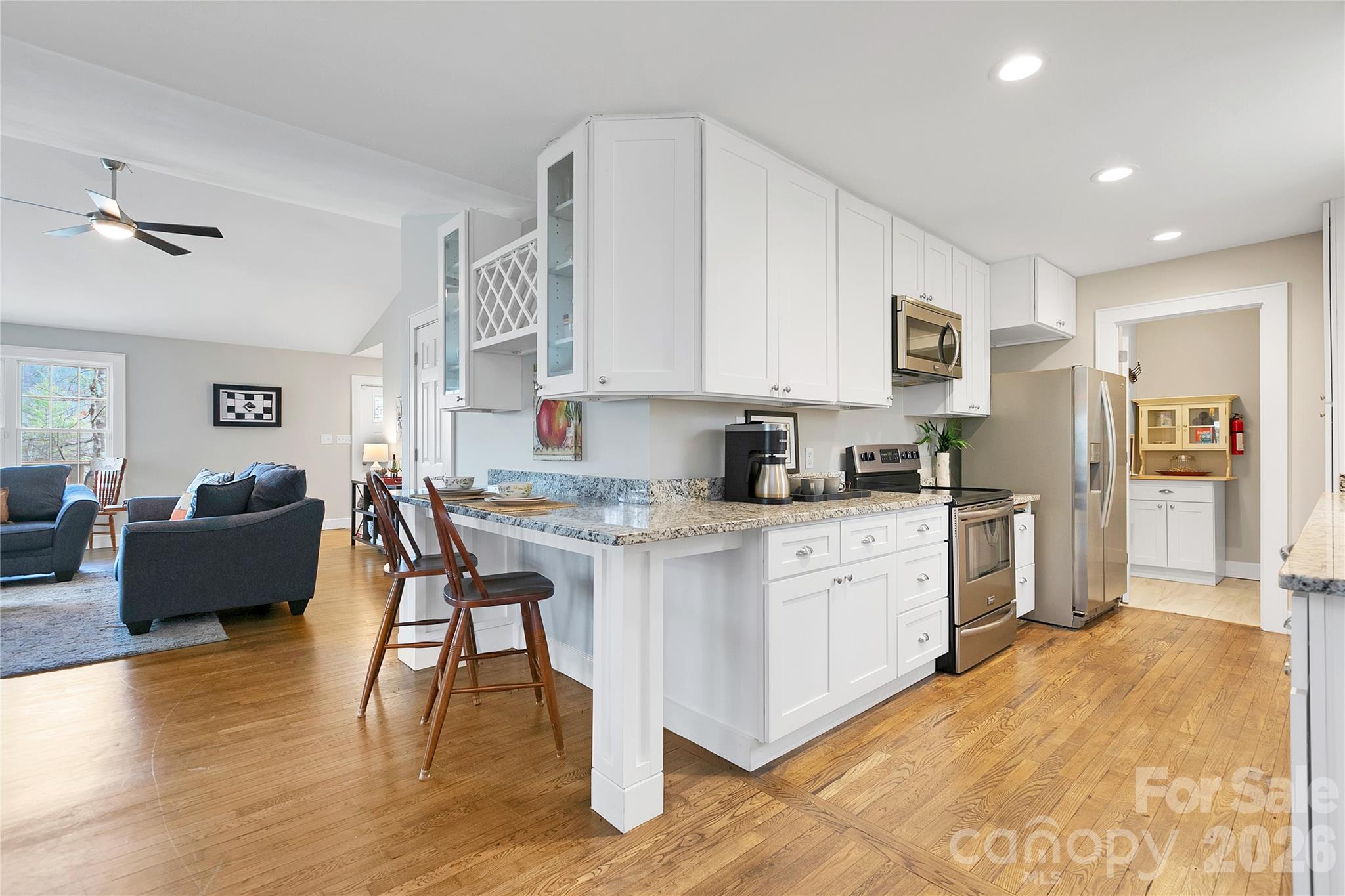 126 Udvawadulisi Court Brevard NC 28712