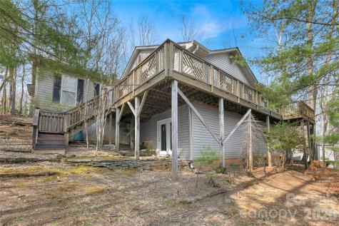 126 Udvawadulisi Court Brevard NC 28712