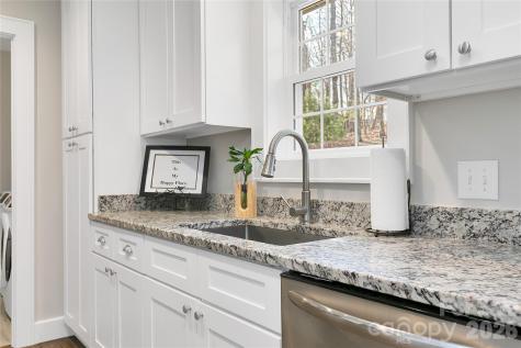 126 Udvawadulisi Court Brevard NC 28712