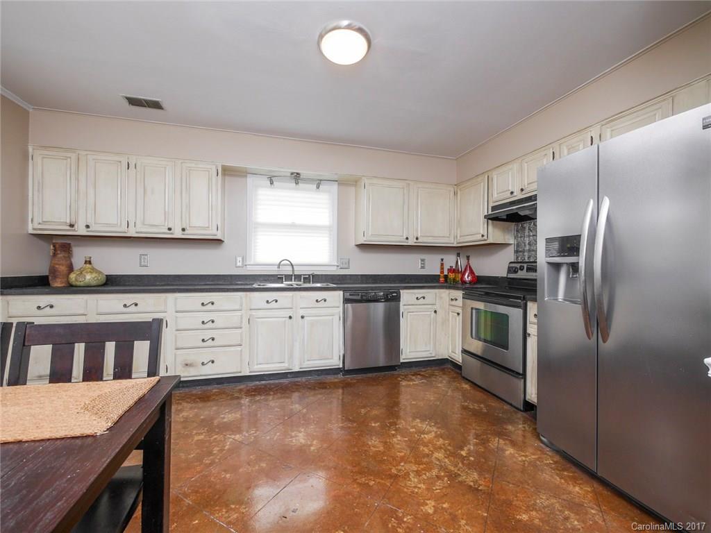 633 Bellows Lane Charlotte NC 28270