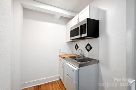 100 West Street Asheville NC 28801